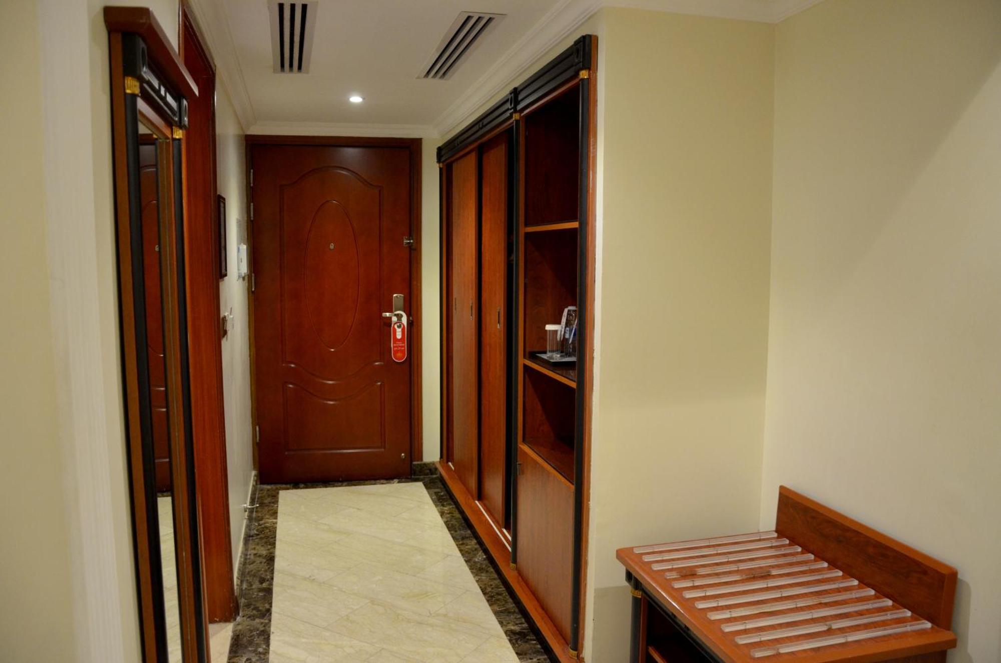 Crown Tower Hotel Jubail Exterior foto
