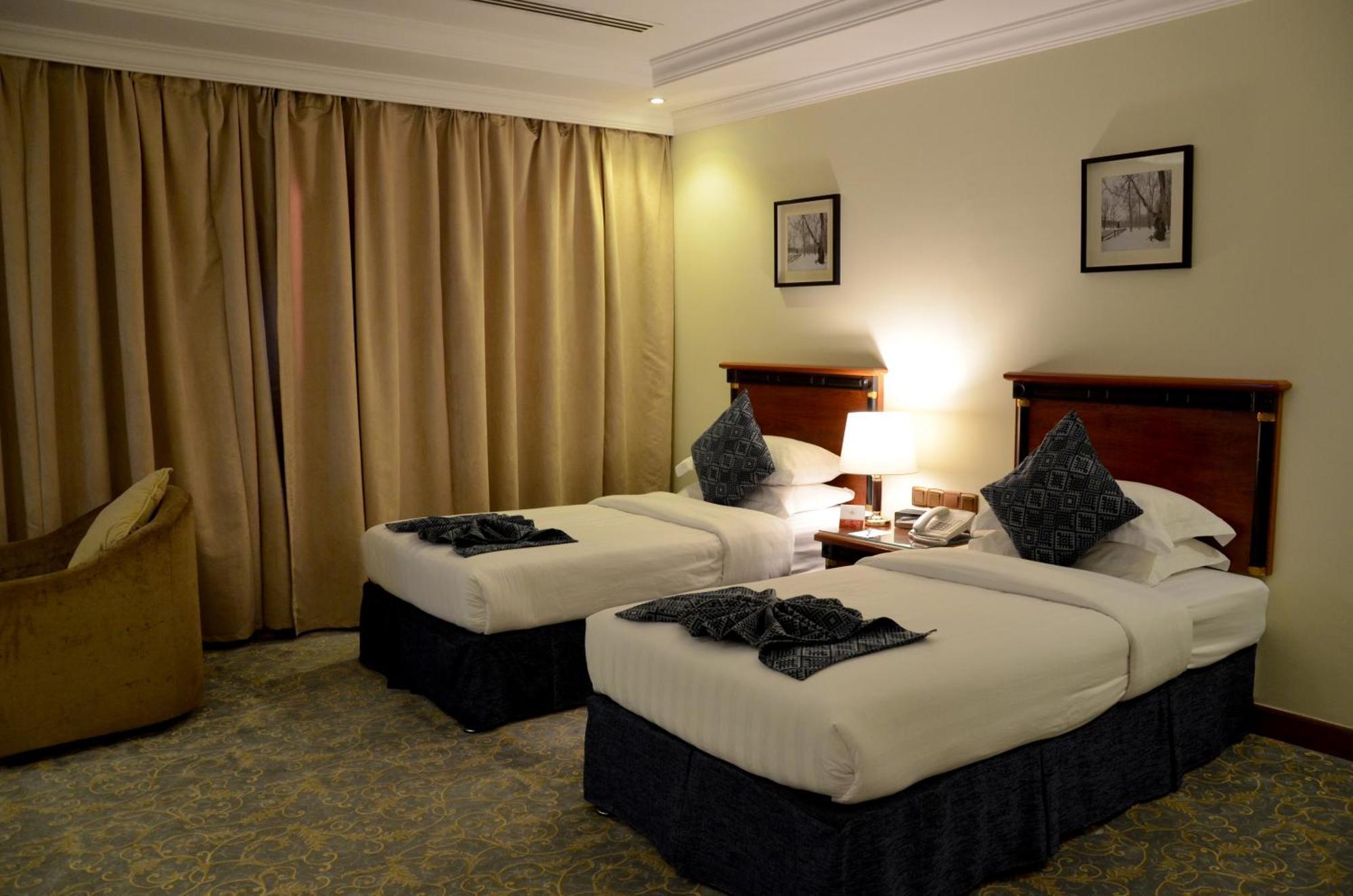 Crown Tower Hotel Jubail Exterior foto