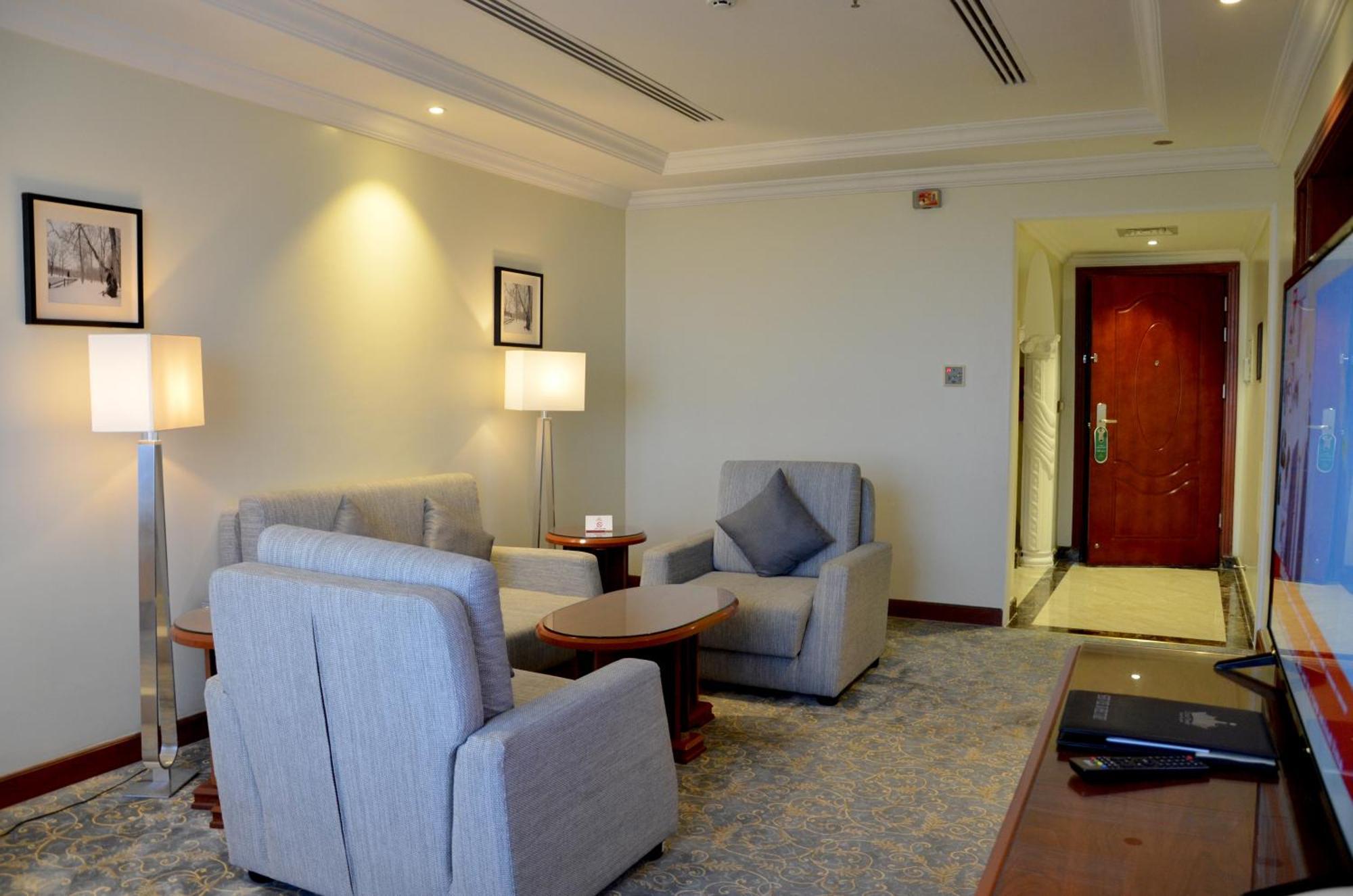 Crown Tower Hotel Jubail Exterior foto