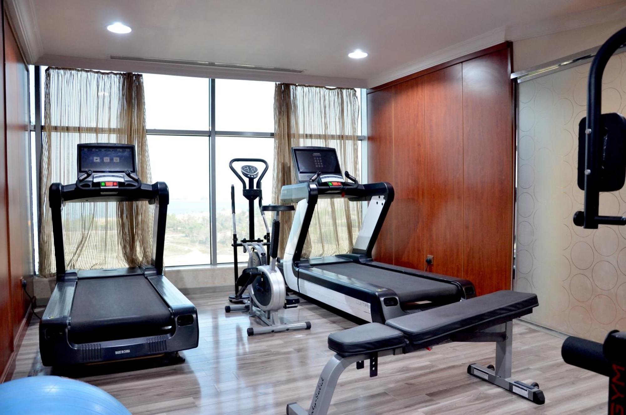 Crown Tower Hotel Jubail Exterior foto